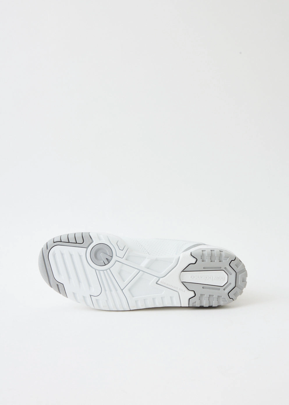 550 Sneakers