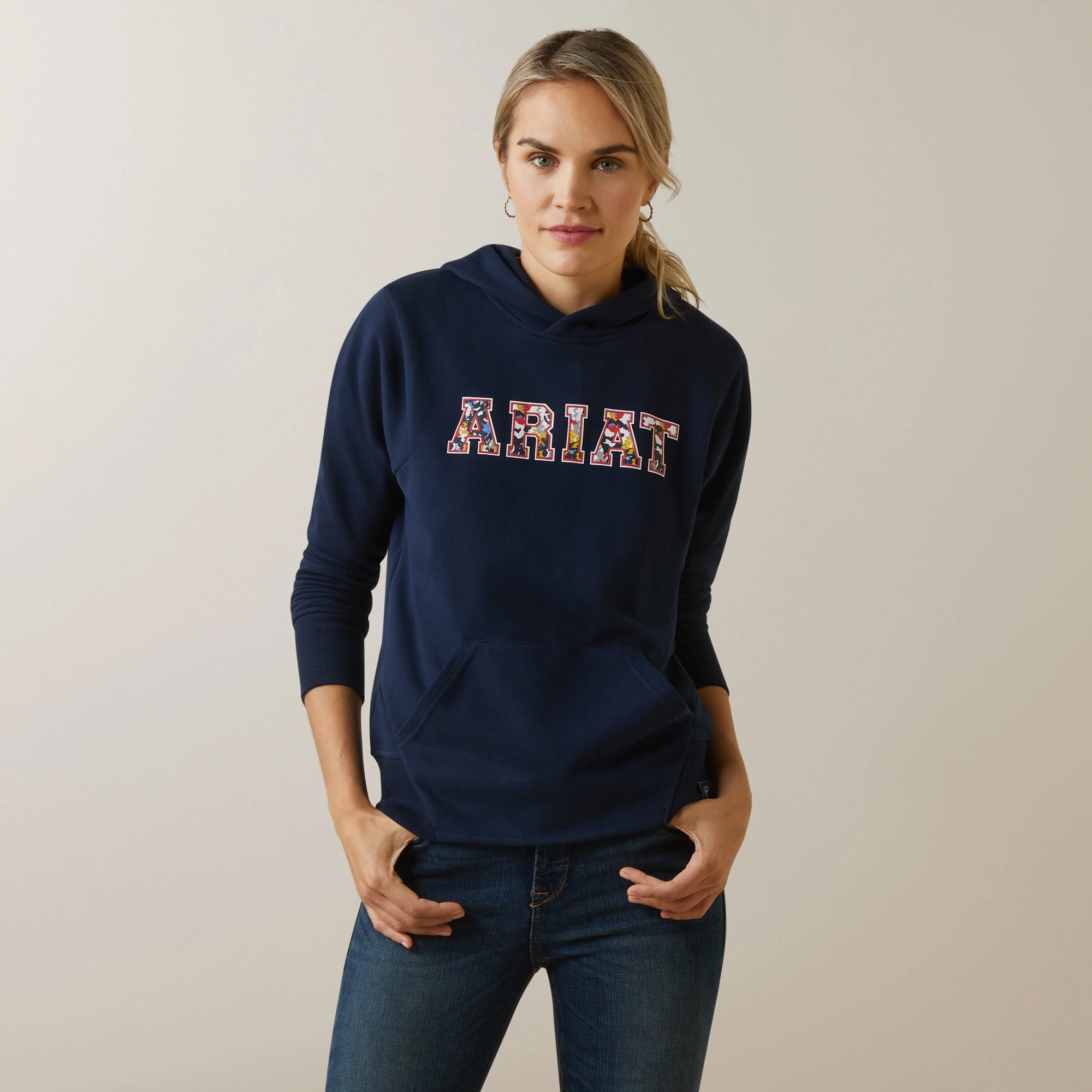 Ariat 10043320 Women's 3D Logo Hoodie - Navy & Red