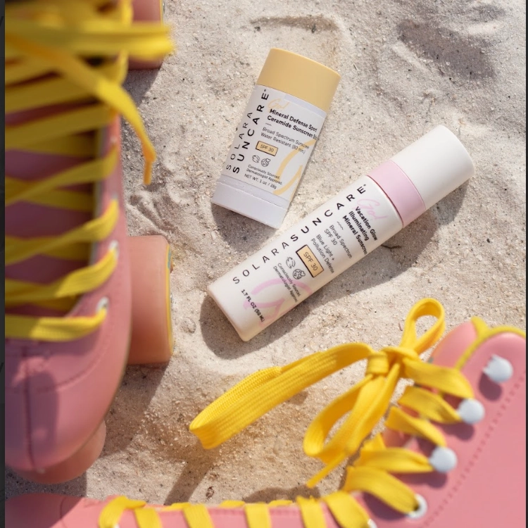 Go! Vacation Glow Illuminating Tinted Moisturizer. SPF 30