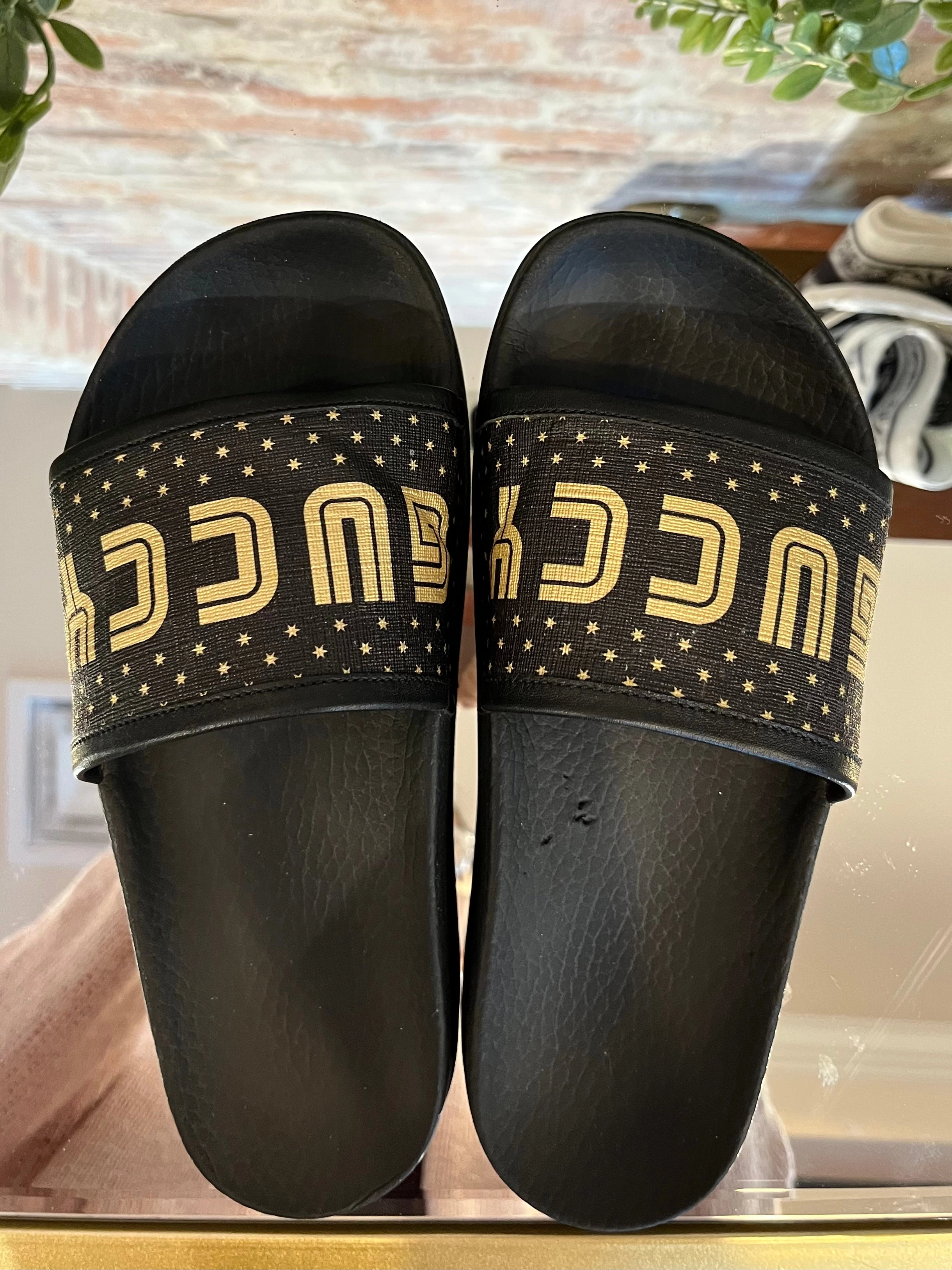 GUCCI Black Sega Pool Slides sz 36