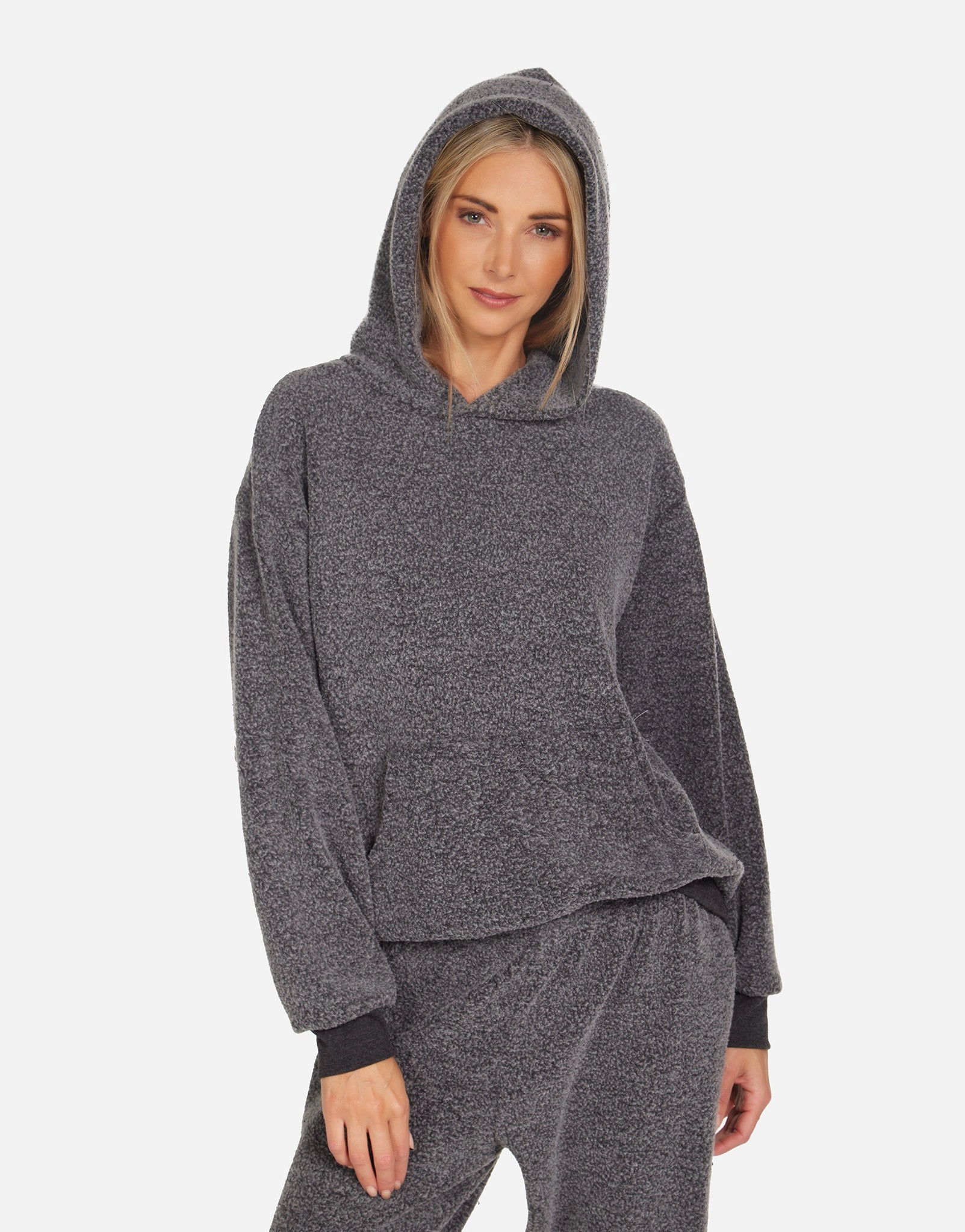 Johanes Hoodie