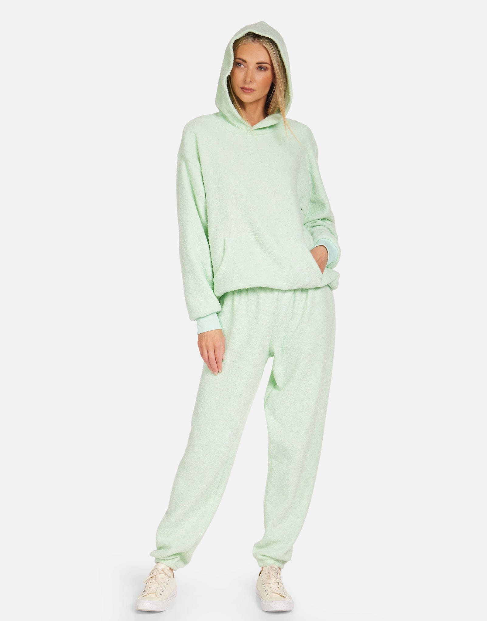 Johanes Hoodie