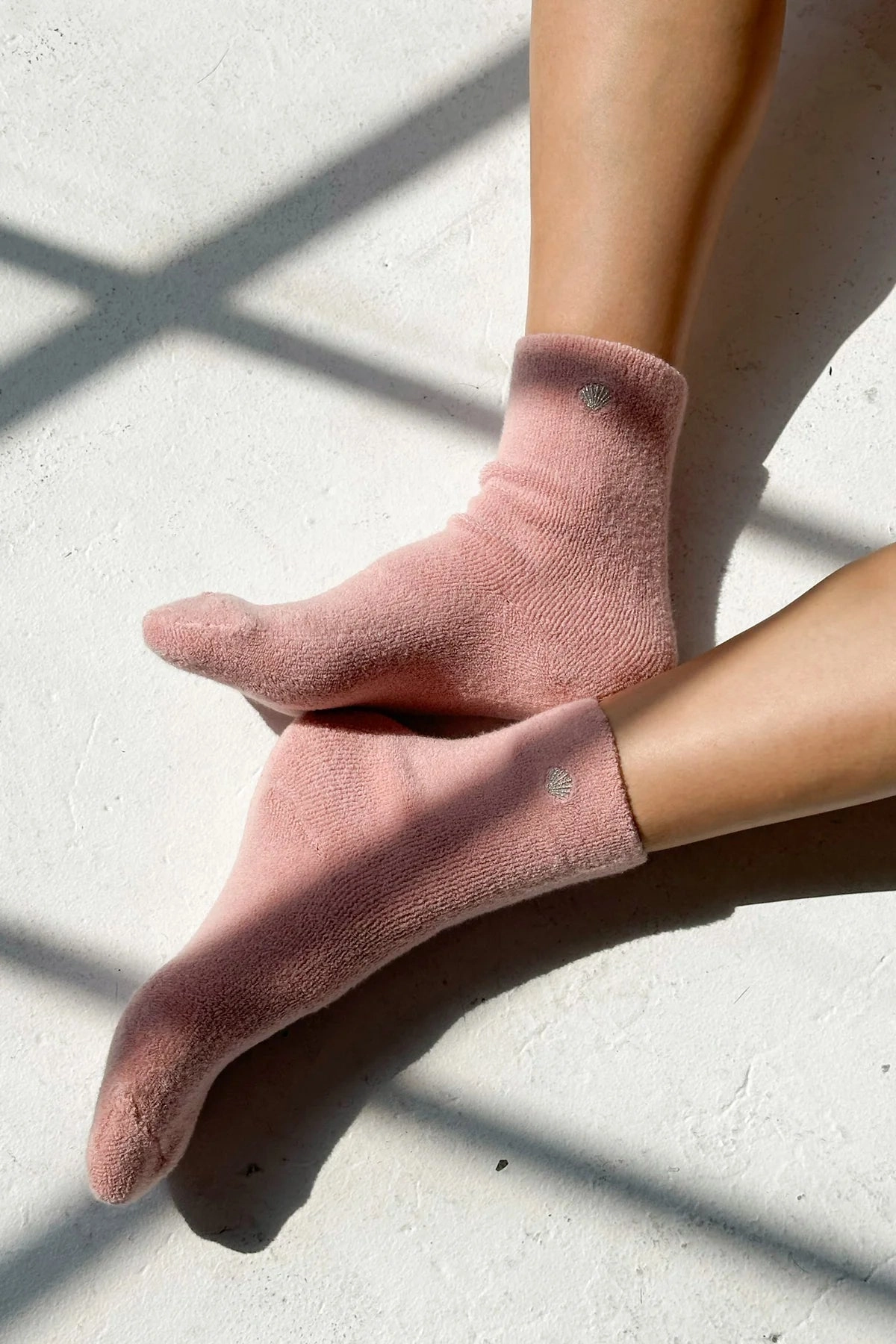 Le Bon Shoppe Cloud Embroidered Pink Rose Shell Socks