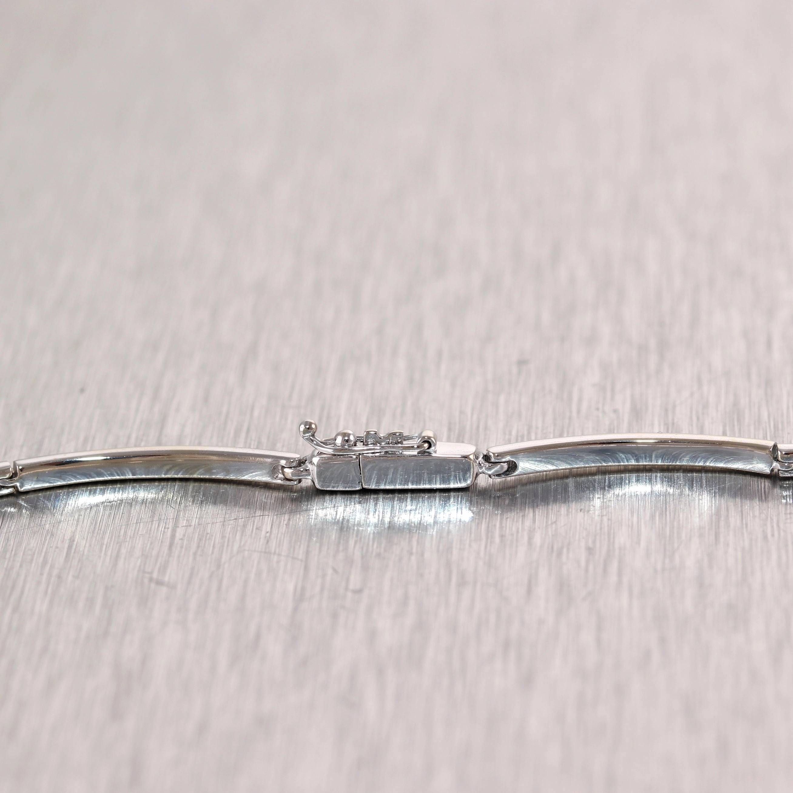 Modern 18k White Gold 0.50ctw Diamond Choker 15" Necklace