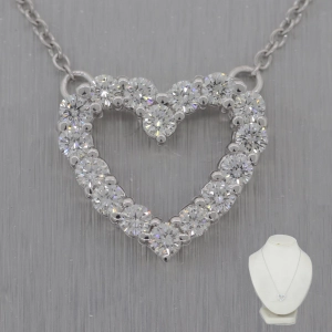 Modern 18k White Gold 1ctw Diamond Heart 16" Necklace