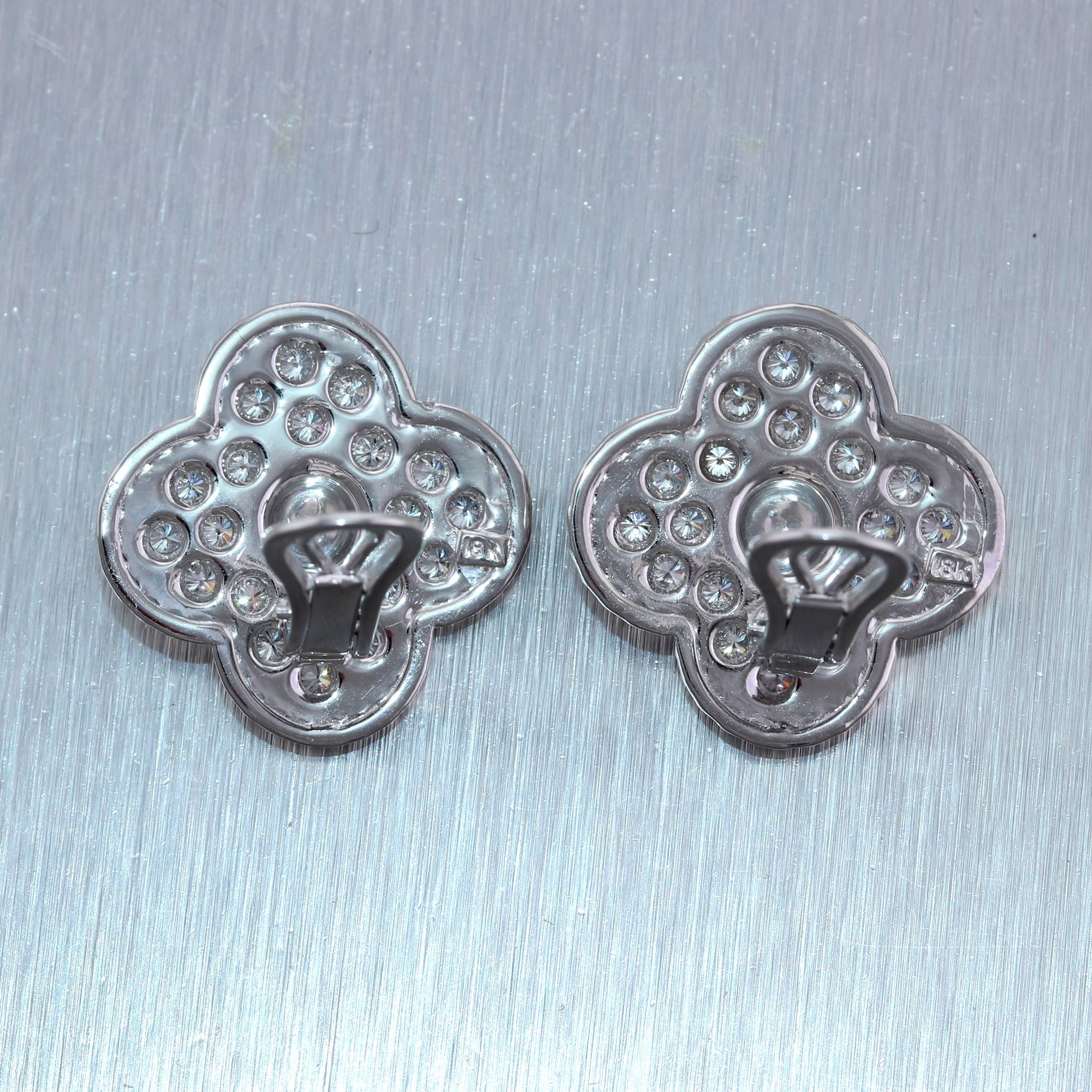 Modern 18k White Gold 2ctw Diamond Flower Clip-On Earrings