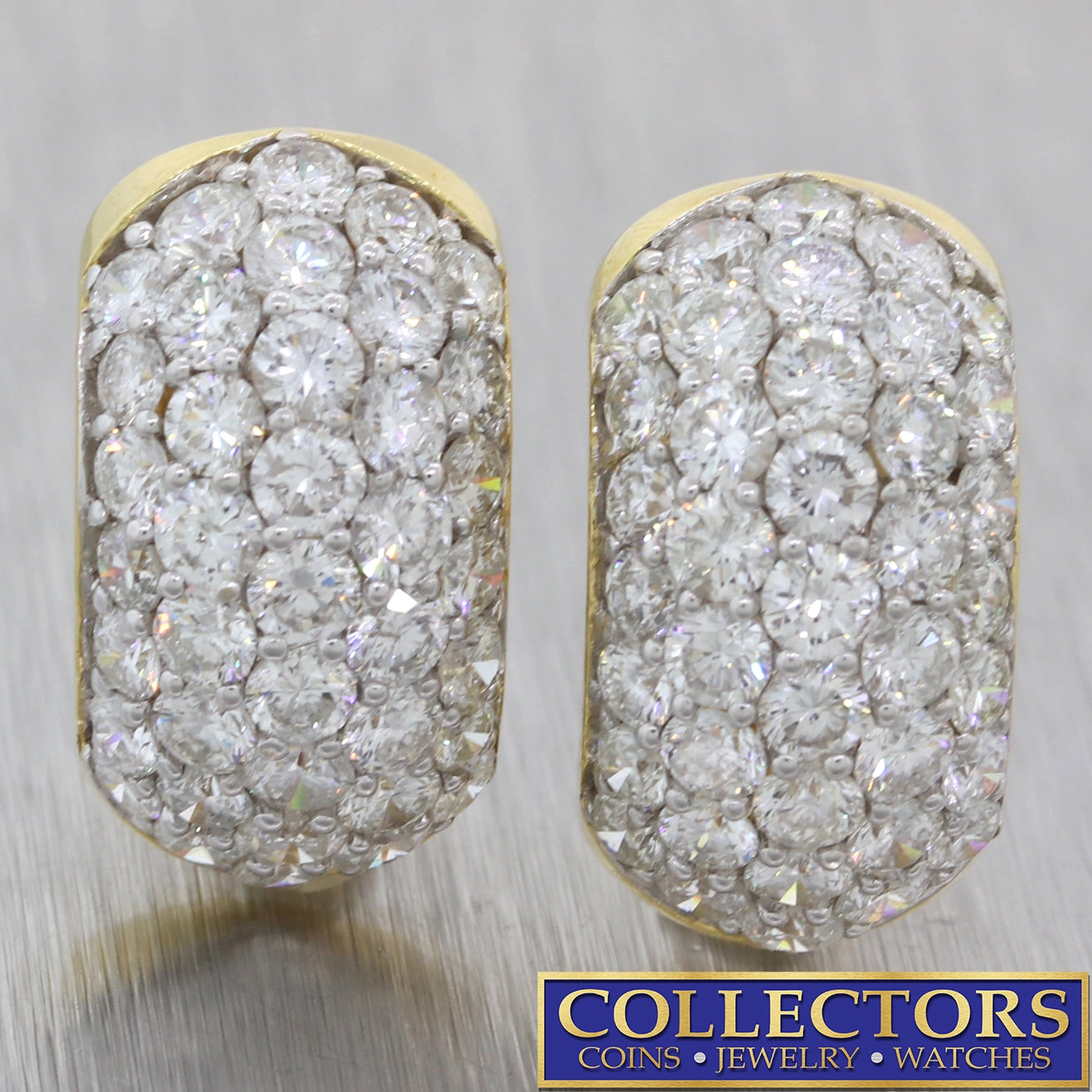 Modern 18k Yellow Gold 6ctw Round Brilliant Diamond Cluster Huggie Earrings G8