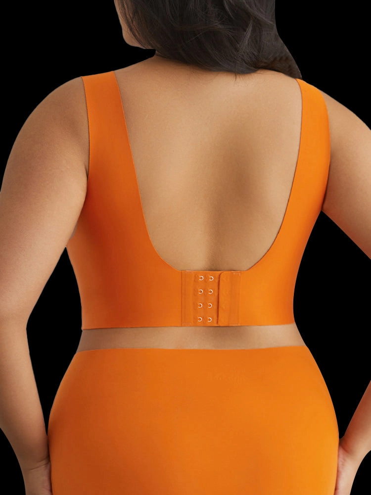 Seamless Front-Closure Support Bra with Scalloped Edge