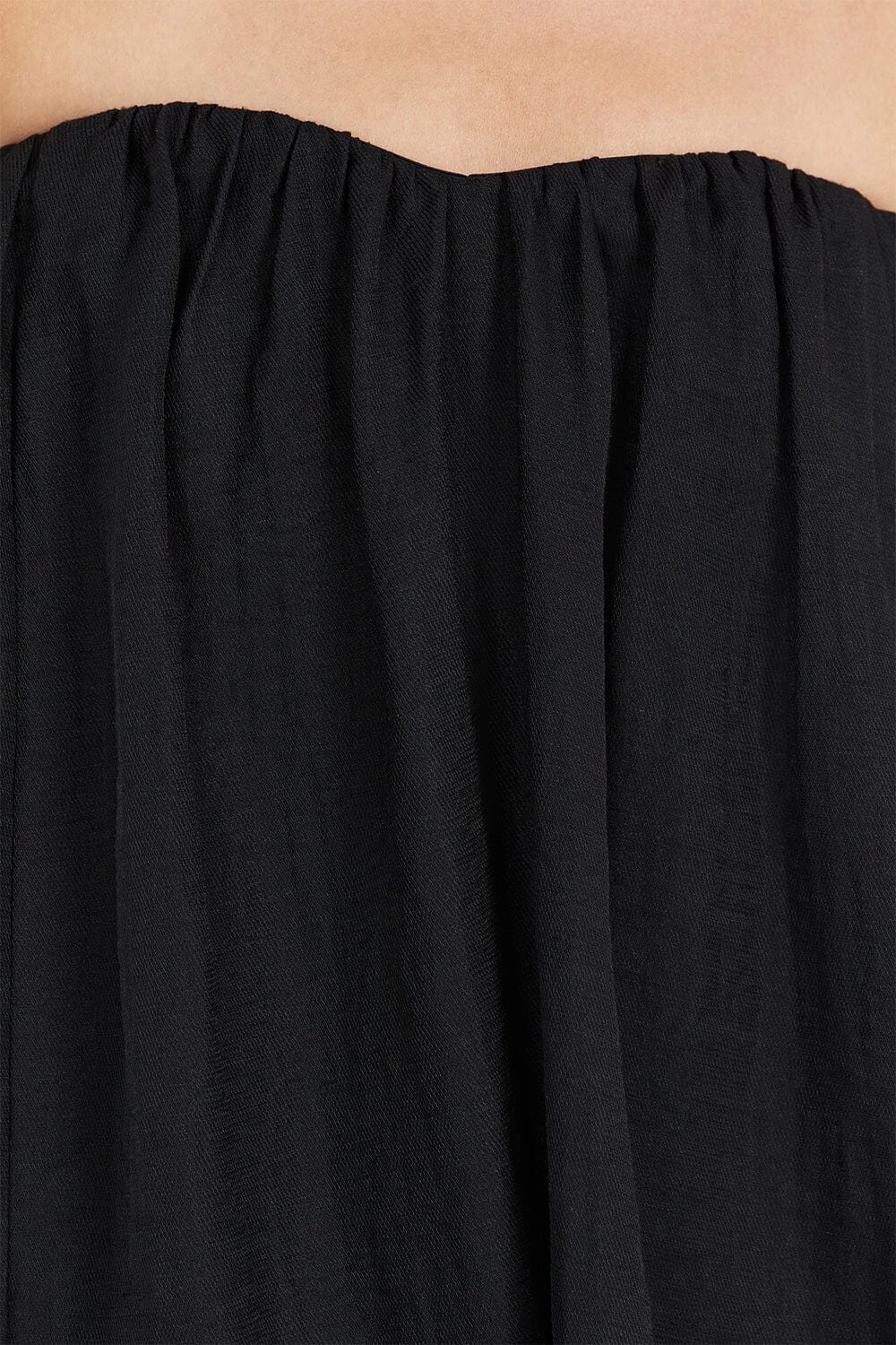 SHANIYA BLACK STRAPLESS TOP