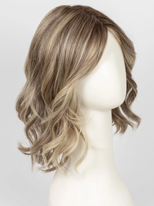 Simmer | HF Synthetic Lace Front Wig