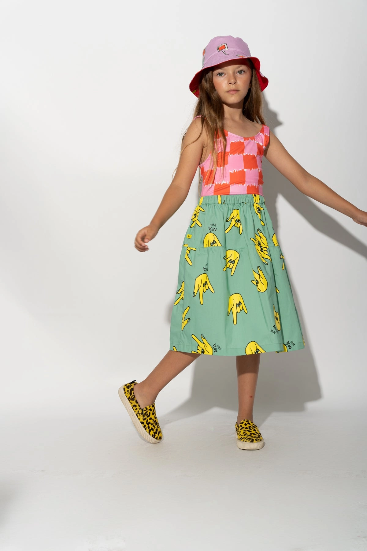 TURQUOISE HANDS PRINT GATHERED SKIRT