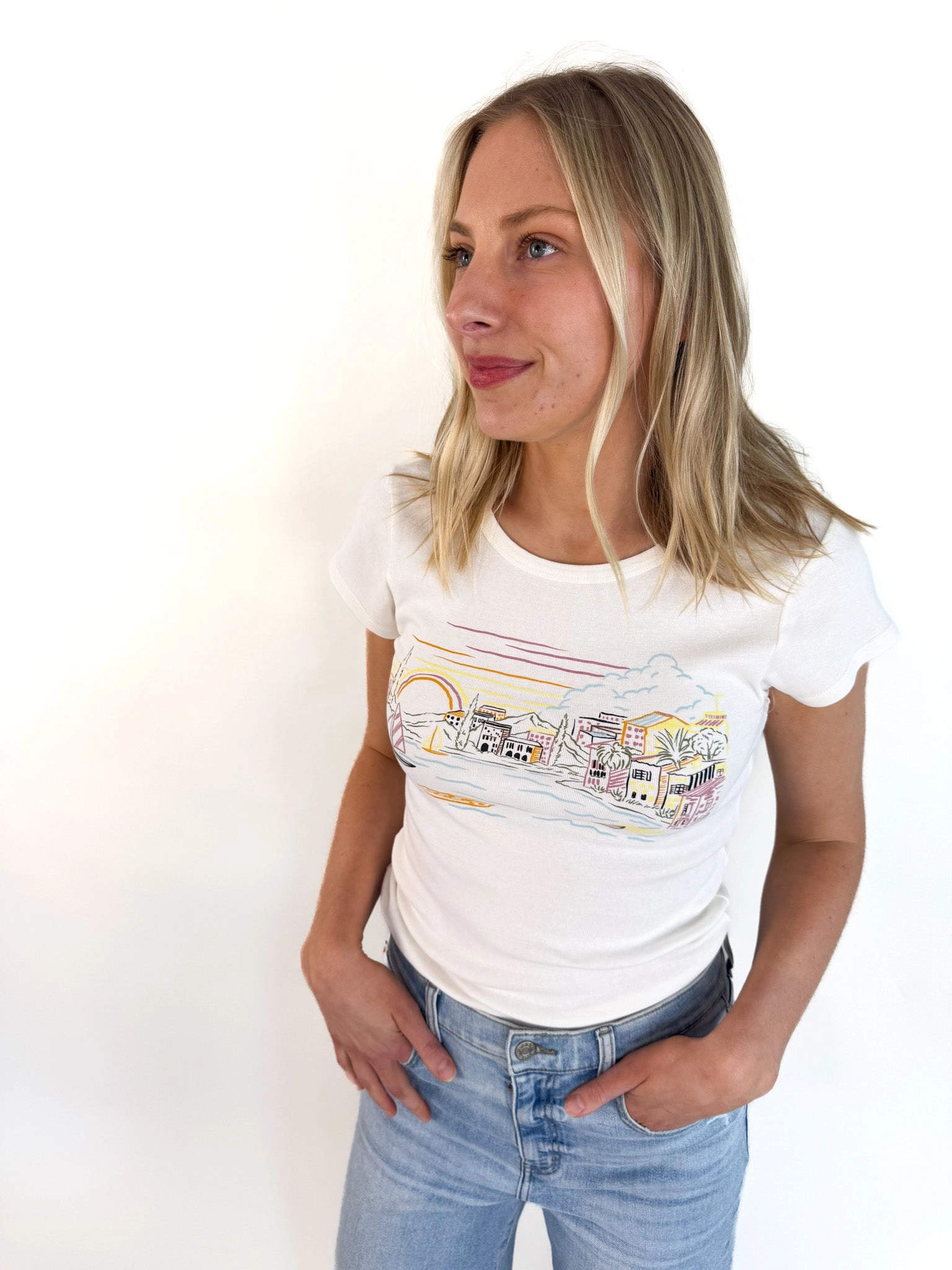 [Z SUPPLY] Village Cheeky Tee